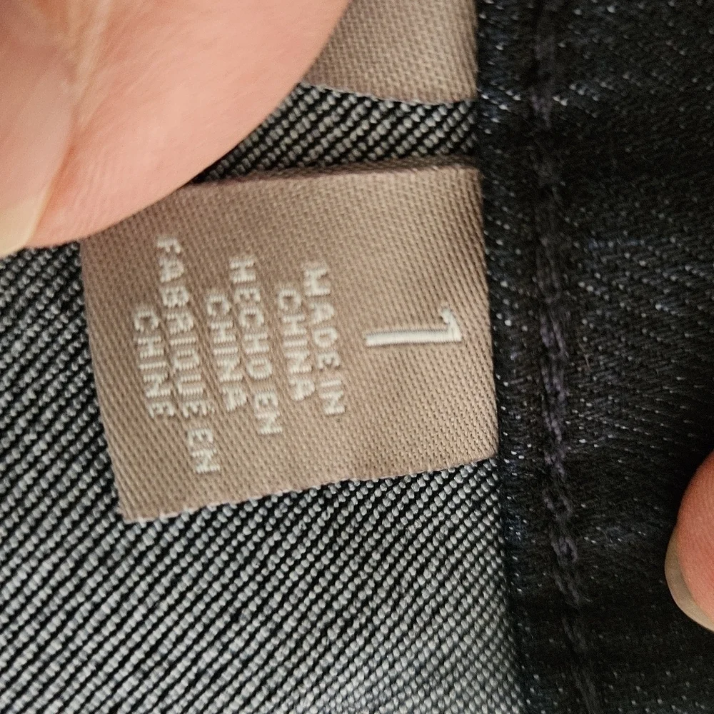 Chico's pull on skinny jeans size 1 per tags size 8